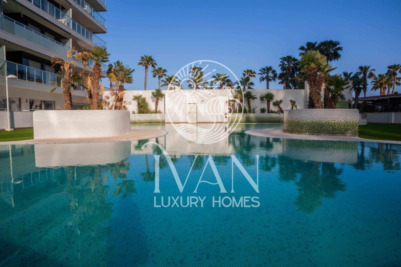 Casa Munteanu Ivan Luxury Homes 6ªpta Norte 1ªlinea Оропеса дел Мар Екстериор снимка